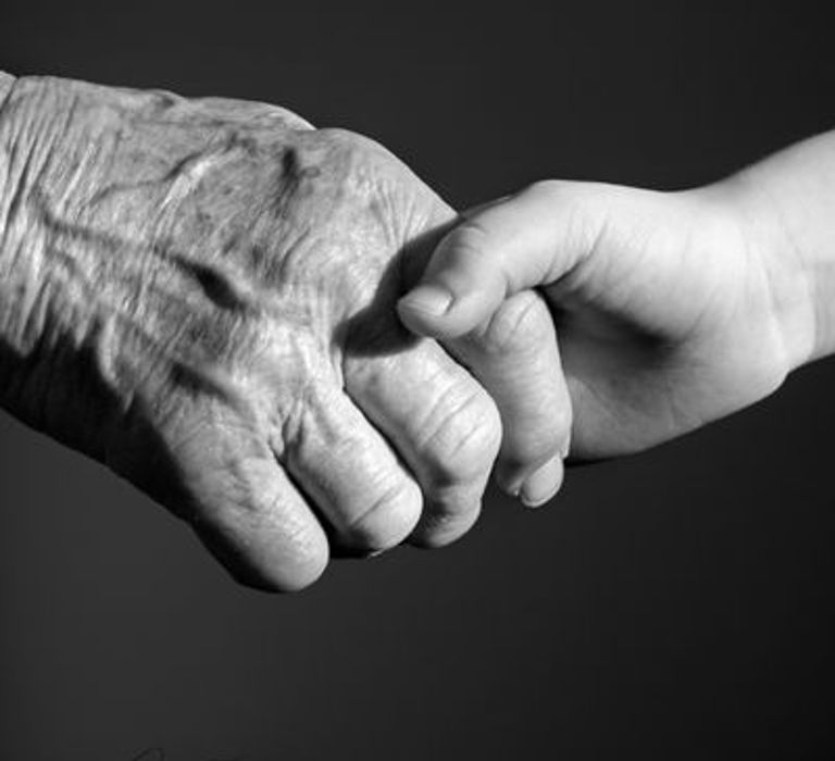 2025 TSPR 86: Abuelos llamados a responder cuando fallece uno de los padres